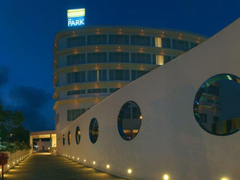 The Park Navi Mumbai Hotel Exterior photo